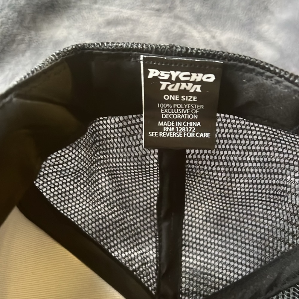 Psycho Tuna Trucker Hat - Picture 4 of 6
